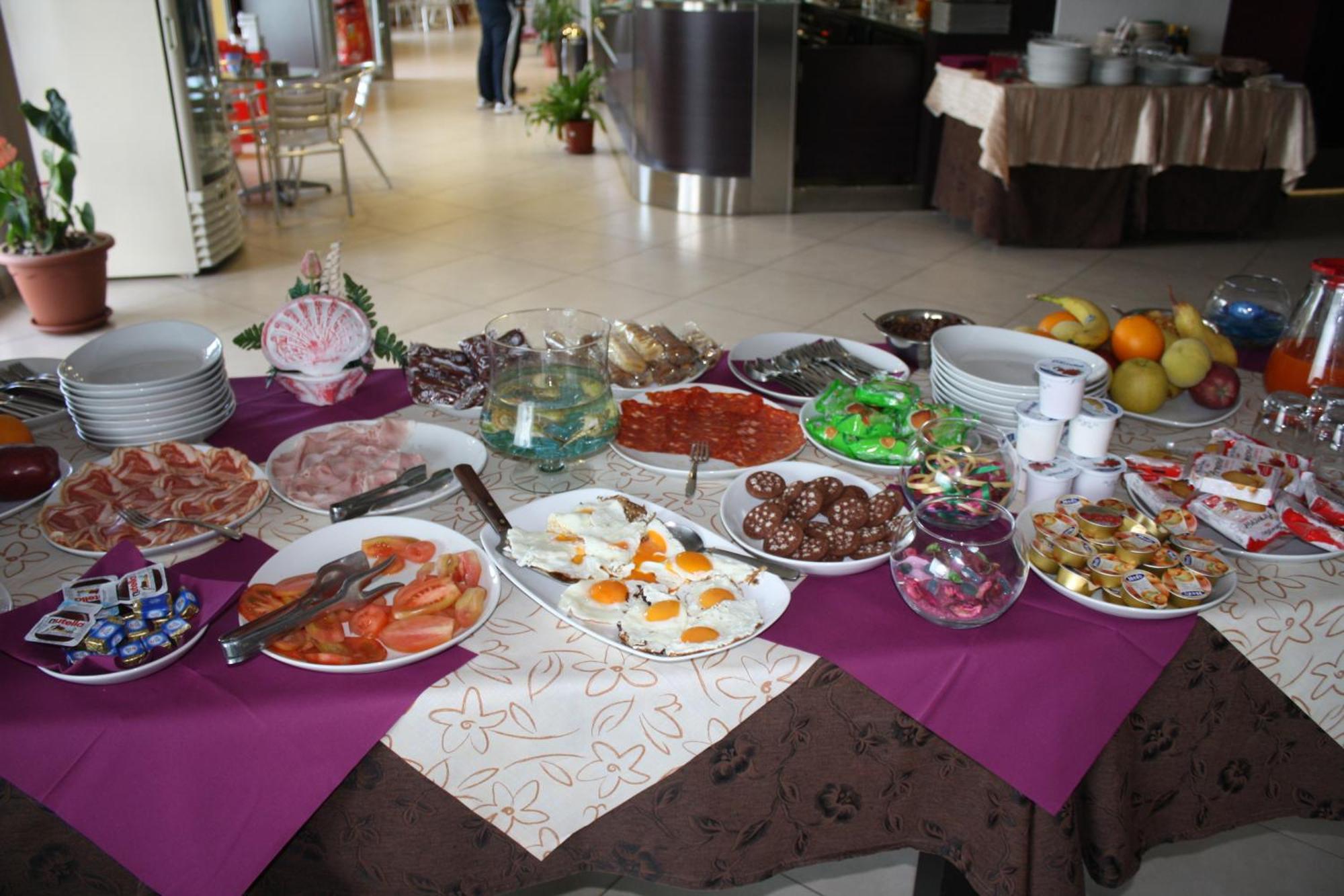 Hotel Cliche San Lucido Ngoại thất bức ảnh
