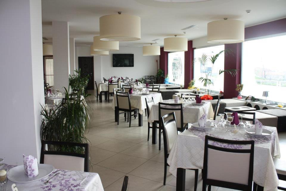 Hotel Cliche San Lucido Ngoại thất bức ảnh