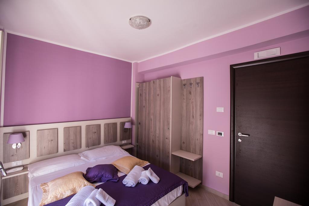 Hotel Cliche San Lucido Ngoại thất bức ảnh