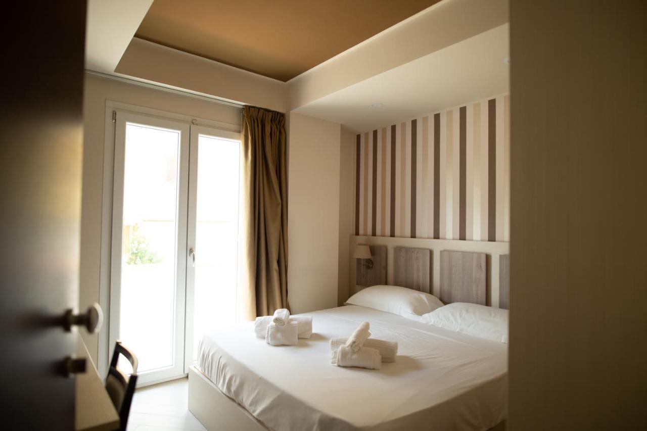 Hotel Cliche San Lucido Ngoại thất bức ảnh