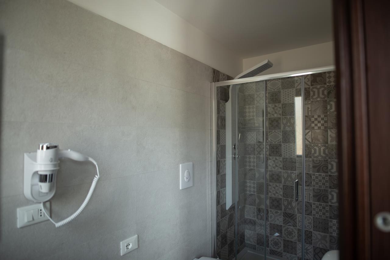 Hotel Cliche San Lucido Ngoại thất bức ảnh