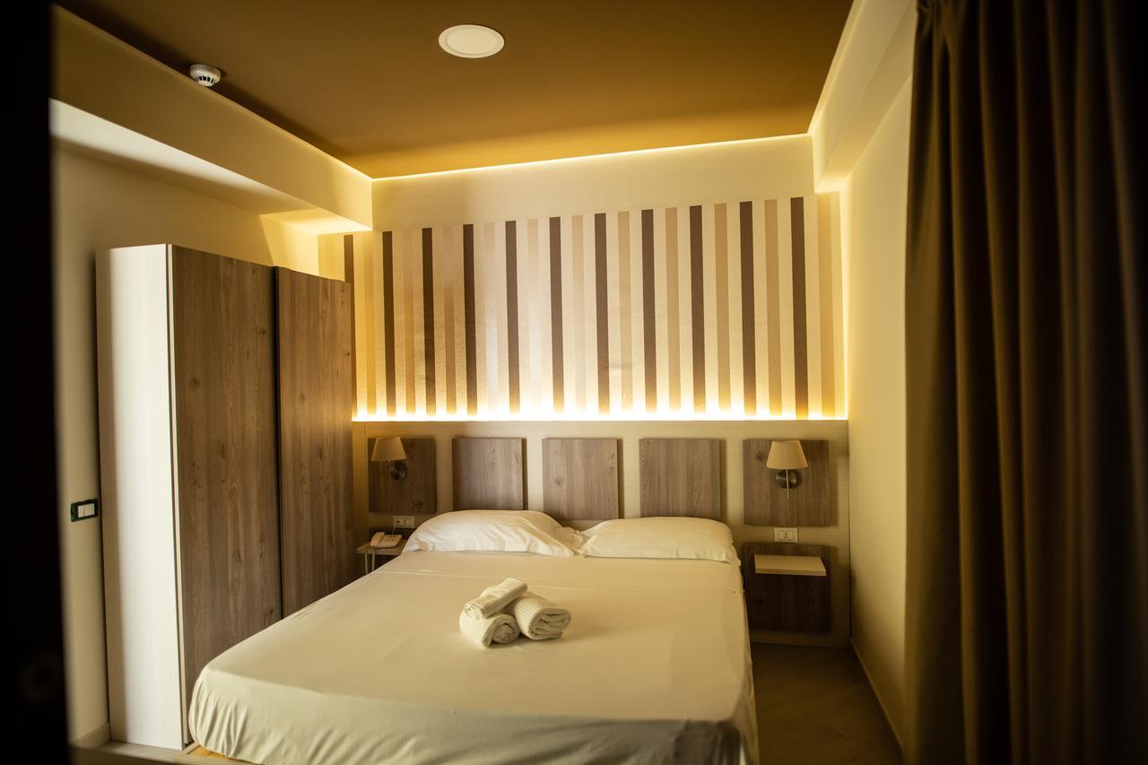 Hotel Cliche San Lucido Ngoại thất bức ảnh